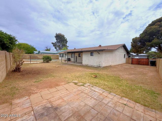 444 E IVY Street, Mesa, AZ 85203