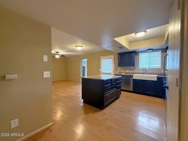 444 E IVY Street, Mesa, AZ 85203