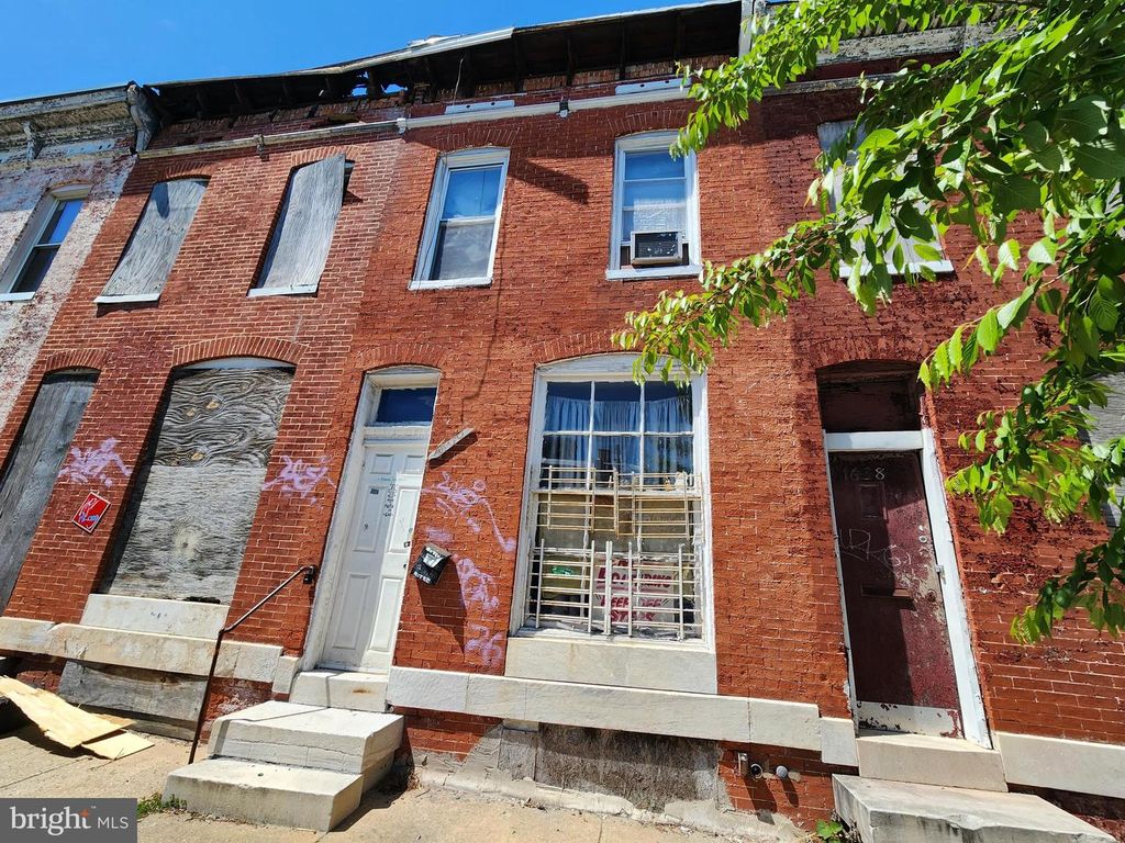 Image 1 of property listing at 1636 N WASHINGTON ST, Baltimore, MD 21213