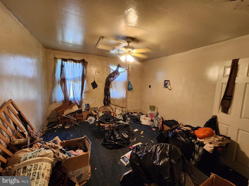 Image 14 of property listing at 1636 N WASHINGTON ST, Baltimore, MD 21213