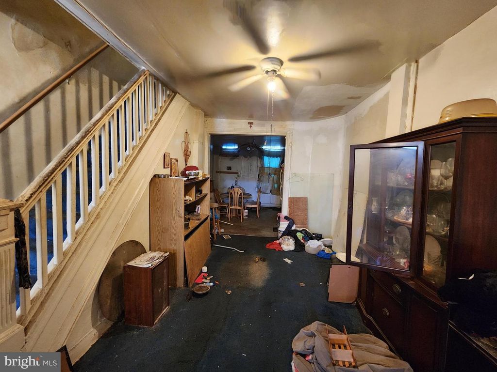 Image 6 of property listing at 1636 N WASHINGTON ST, Baltimore, MD 21213