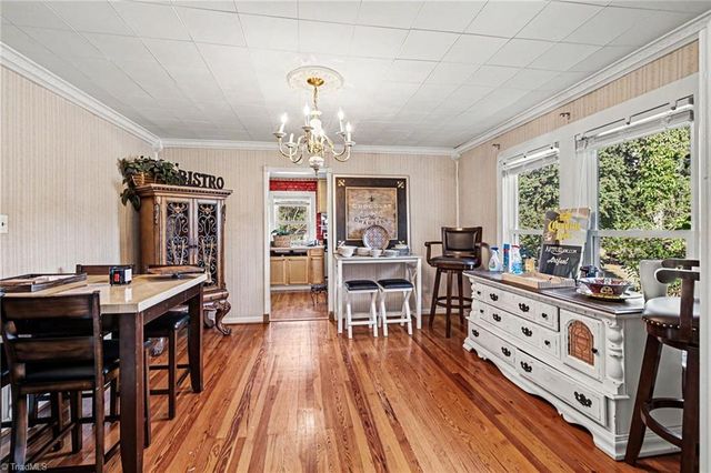305 Walkertown Guthrie Road, Winston-salem, NC 27101