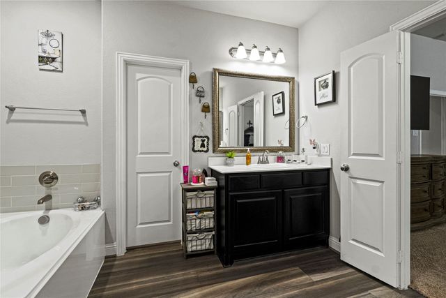 105 Melody Way, Red Oak, TX 75154