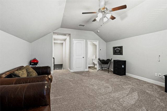 105 Melody Way, Red Oak, TX 75154