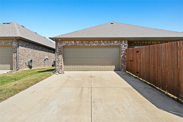 105 Melody Way, Red Oak, TX 75154