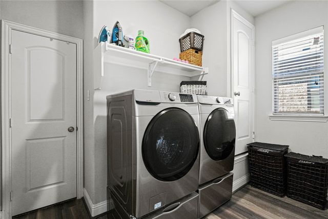 105 Melody Way, Red Oak, TX 75154