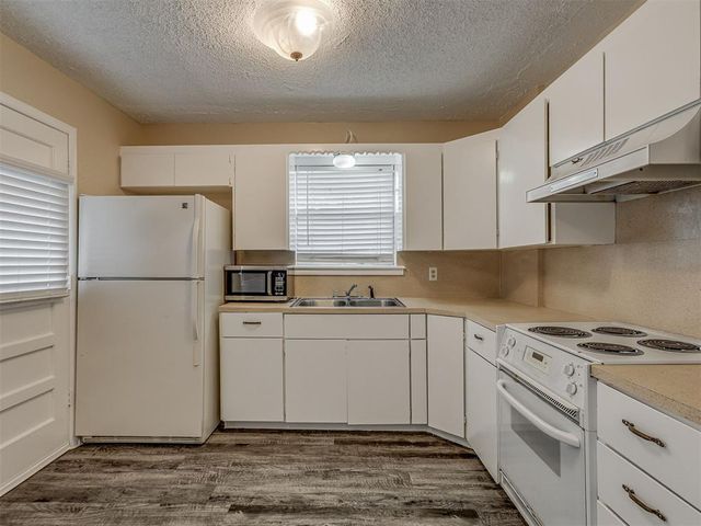 600 E Johnson Street 600, Norman, OK 73071