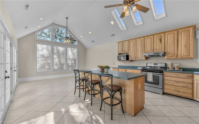 203 Main ST, Smithfield, VA 23430