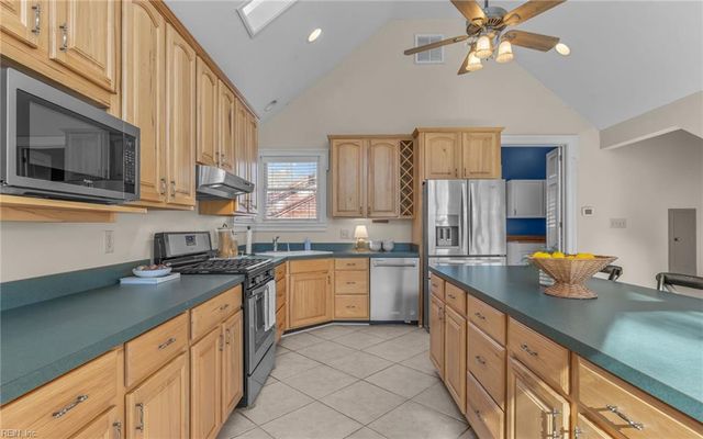 203 Main ST, Smithfield, VA 23430