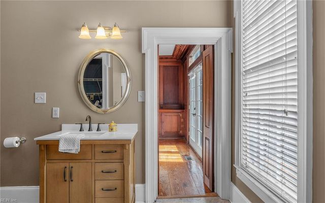 203 Main ST, Smithfield, VA 23430