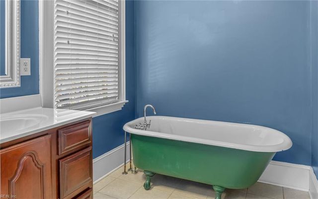 203 Main ST, Smithfield, VA 23430