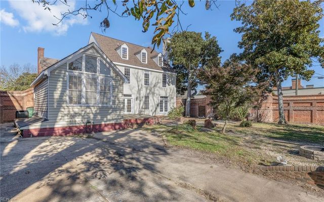 203 Main ST, Smithfield, VA 23430