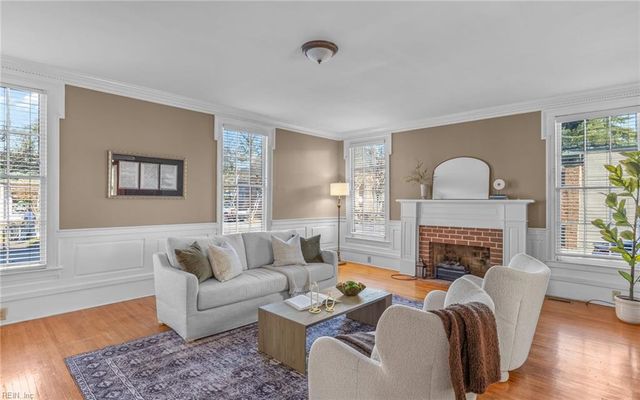 203 Main ST, Smithfield, VA 23430