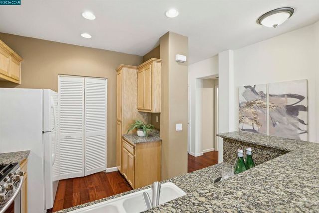 3240 Maguire Way 225, Dublin, CA 94568