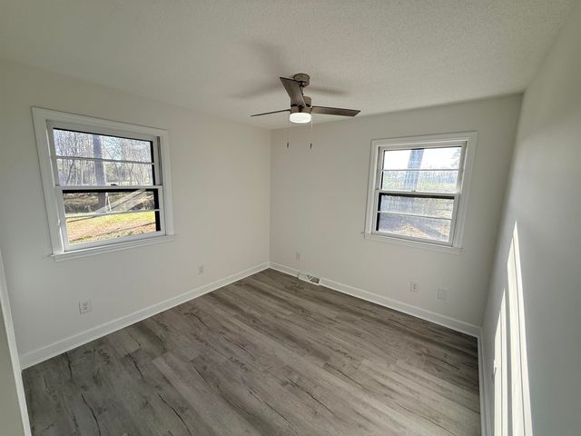 2336 Macedonia Dr., Loris, SC 29569