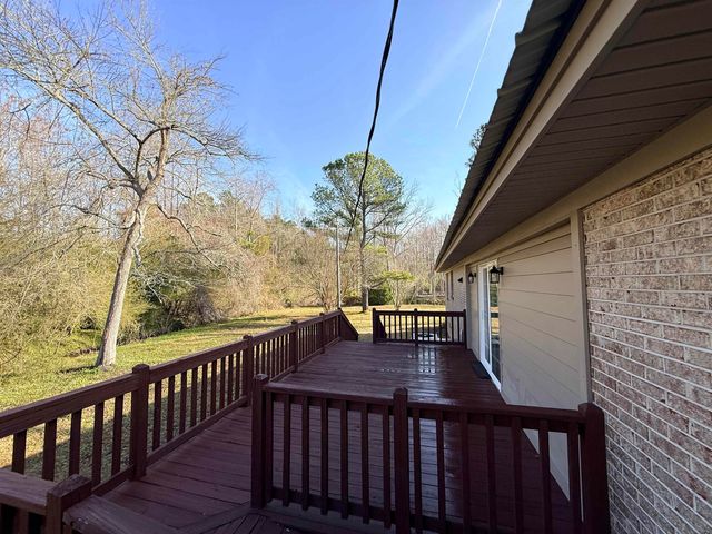 2336 Macedonia Dr., Loris, SC 29569