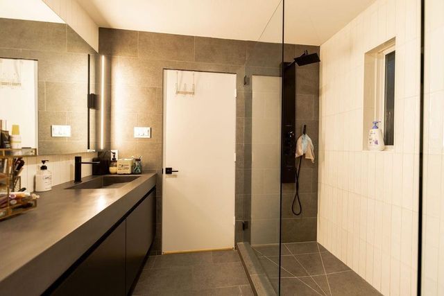 4511 Acacia Street, Bellaire, TX 77401