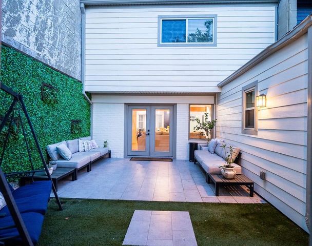 4511 Acacia Street, Bellaire, TX 77401