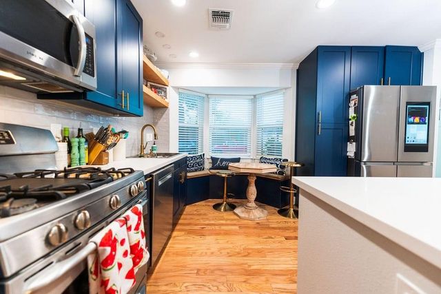 4511 Acacia Street, Bellaire, TX 77401