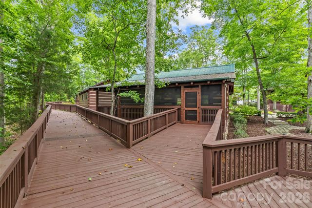 8122 Asher Chase Trail, Lancaster, SC 29720