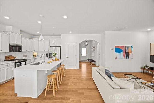 8122 Asher Chase Trail, Lancaster, SC 29720