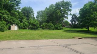 3407 Laura, St Louis, MO 63125