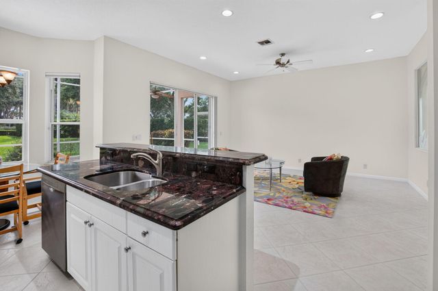 11572 Spring Oak Avenue, Boynton Beach, FL 33437