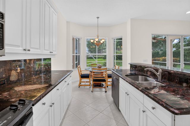 11572 Spring Oak Avenue, Boynton Beach, FL 33437