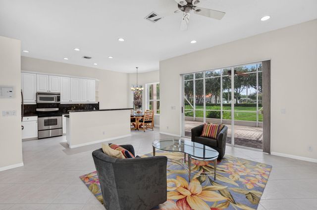 11572 Spring Oak Avenue, Boynton Beach, FL 33437
