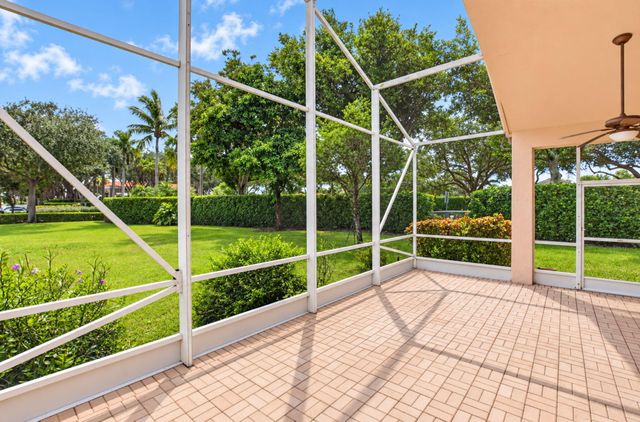 11572 Spring Oak Avenue, Boynton Beach, FL 33437