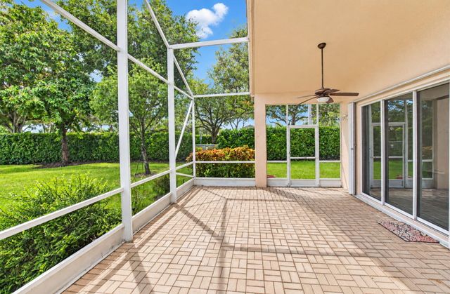 11572 Spring Oak Avenue, Boynton Beach, FL 33437