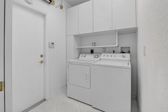 11572 Spring Oak Avenue, Boynton Beach, FL 33437