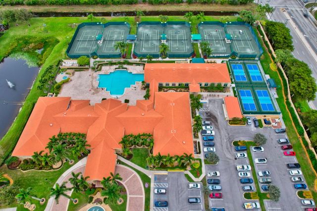 11572 Spring Oak Avenue, Boynton Beach, FL 33437