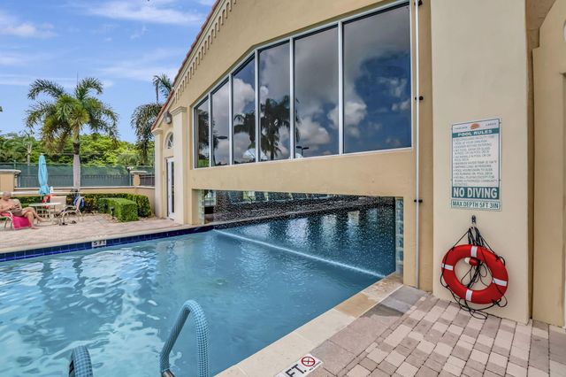 11572 Spring Oak Avenue, Boynton Beach, FL 33437