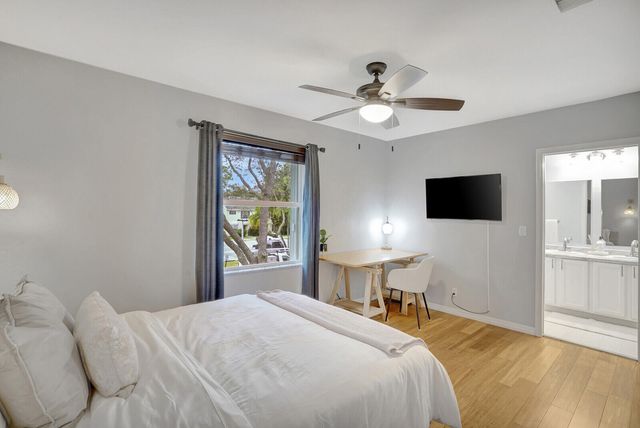 13428 Georgian Court, Wellington, FL 33414