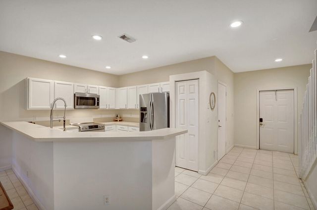 13428 Georgian Court, Wellington, FL 33414