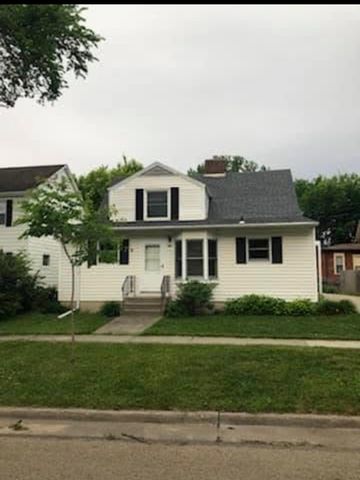 505 5th Street S, Moorhead, MN 56560