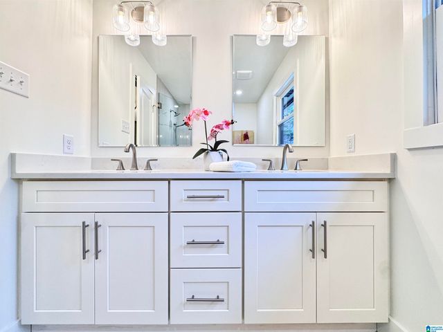 2354 TYROL PLACE, Vestavia Hills, AL 35216