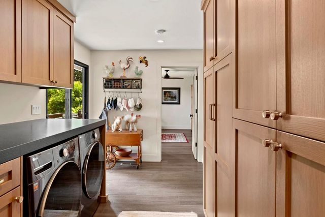 11401 Valley Oak Dr, Oakdale, CA 95361