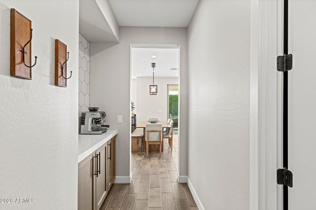 17197 W MIDDLEBURY Street, Surprise, AZ 85388