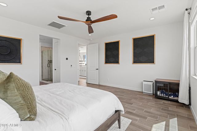 17197 W MIDDLEBURY Street, Surprise, AZ 85388