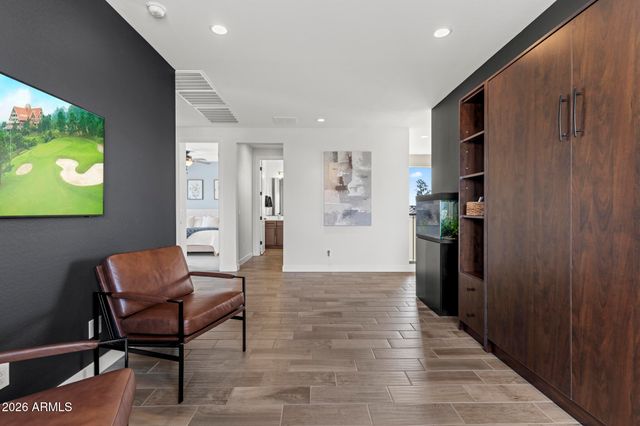17197 W MIDDLEBURY Street, Surprise, AZ 85388