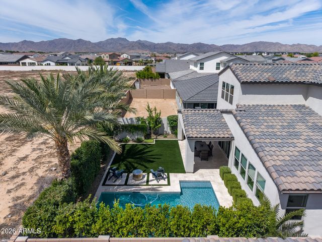 17197 W MIDDLEBURY Street, Surprise, AZ 85388
