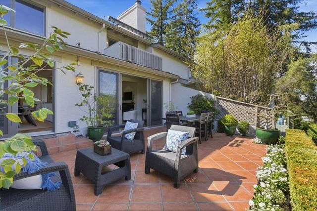 206 Sand Hill Circle, Menlo Park, CA 94025