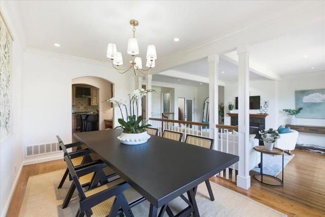 206 Sand Hill Circle, Menlo Park, CA 94025