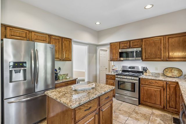 1067 Holly Tree Farms Rd, Brentwood, TN 37027