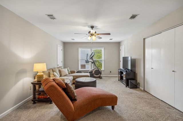 1067 Holly Tree Farms Rd, Brentwood, TN 37027