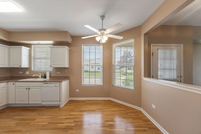 13634 Penefield Lane, Huntley, IL 60142