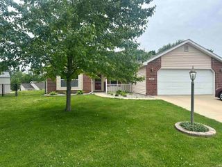 3027 Deerfield Path, Warsaw, IN 46582