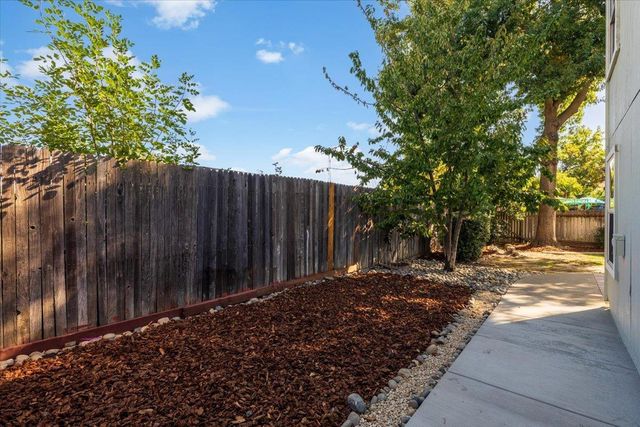 4441 Country Run Way, Antelope, CA 95843